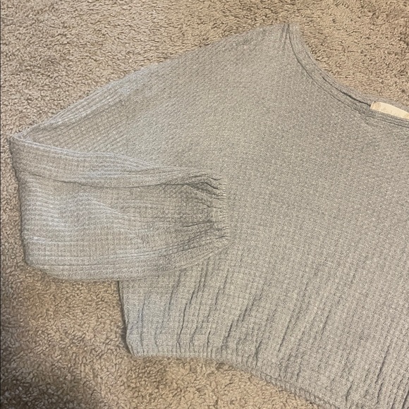 Sweater - Picture 3 of 4